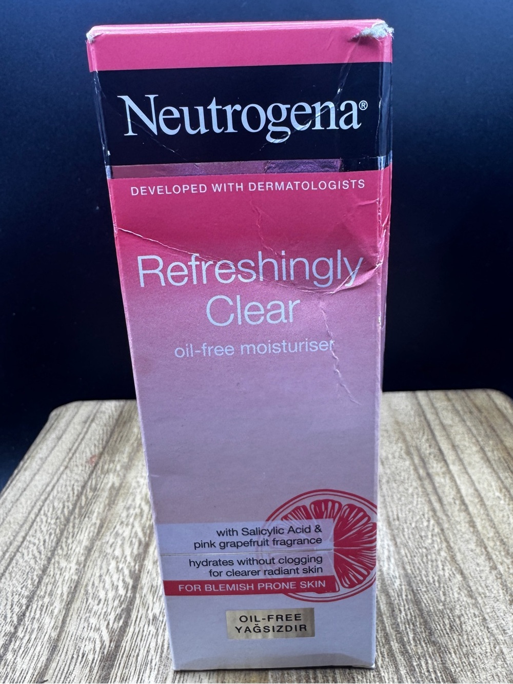 Neutrogena Refreshingly Clear Oil-Free Moisturiser - 🆕